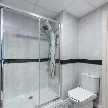 H2m Ventura Jazmin Loft Smarttv & Aacc Near Centre Apartment Malaga